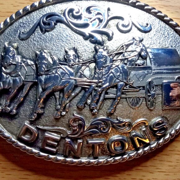 Montana Silversmiths Belt Buckle Solid Brass Horse Buggy 4"x3" Cowboys Dentons - Picture 3 of 4